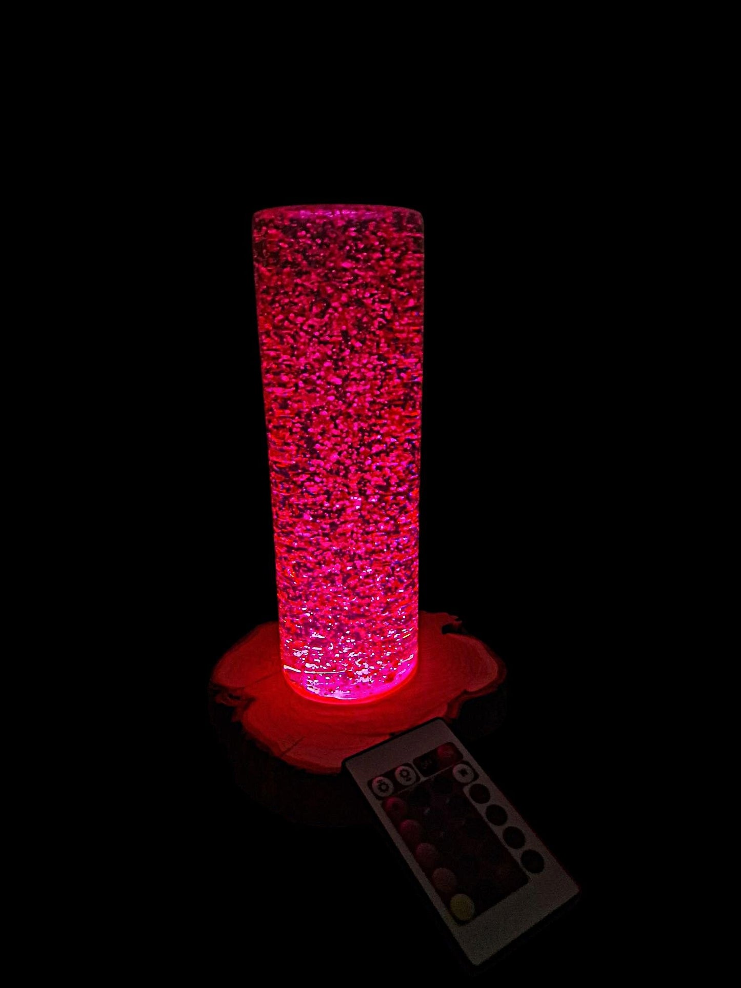 XXL Epoxidharz Lampe mit 24Karat Gold – RGB Designlicht auf Holz