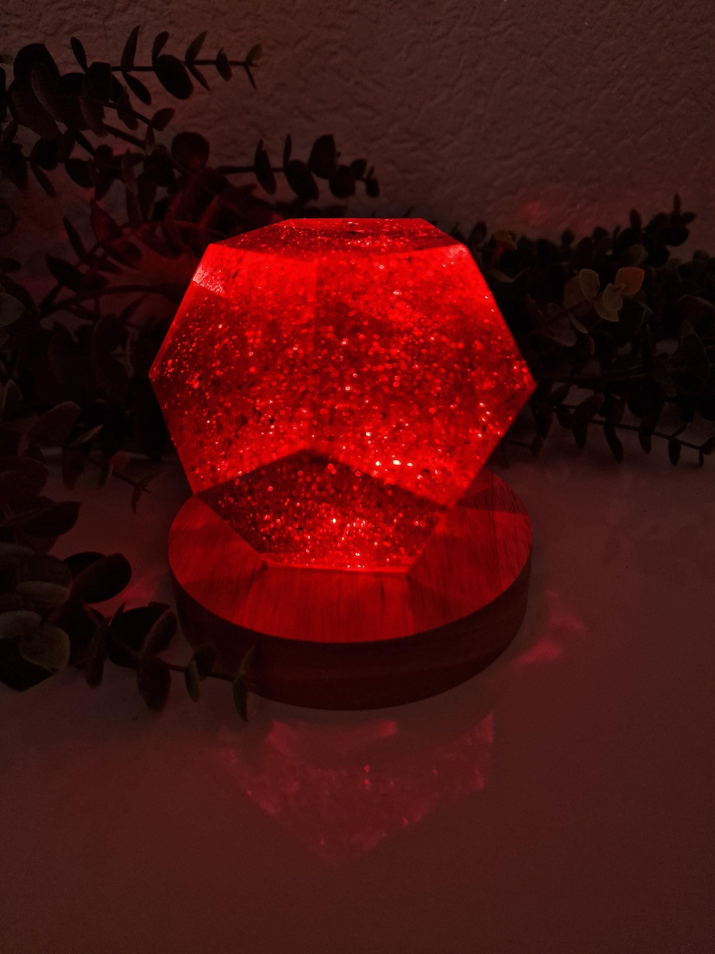 Epoxidharz Dodekaeder Lampe – moderne Tisch- & Nachtlampe aus Resin / Resin Lamp