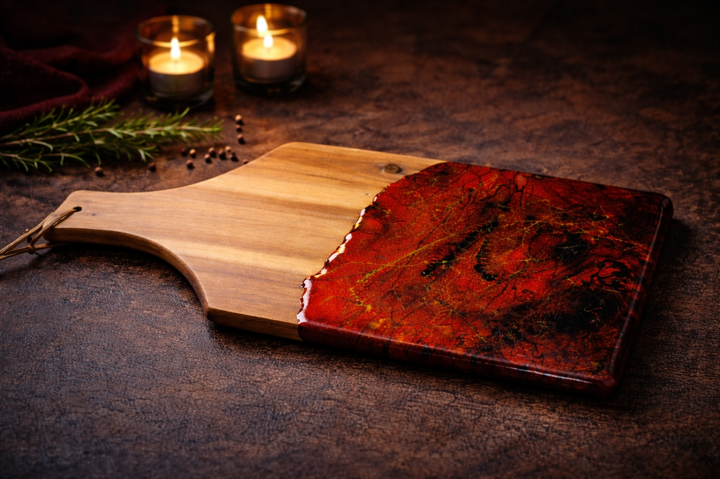 Dark Romance Resin Servierbrett aus Akazienholz | Handgemachtes Schneidebrett | Rot Schwarz Gold | Luxury Home Decor | Geschenkidee | Unikat